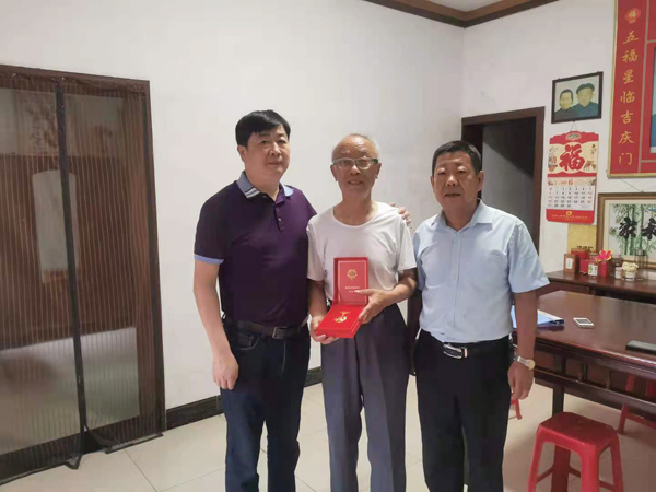 王艮坤.jpg