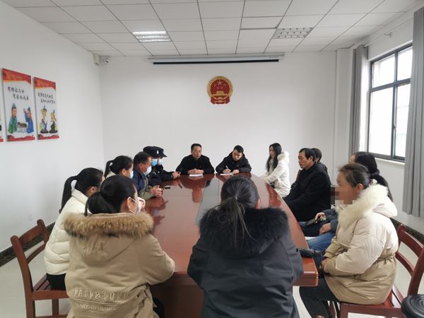 人身安全保护令执行现场.jpg